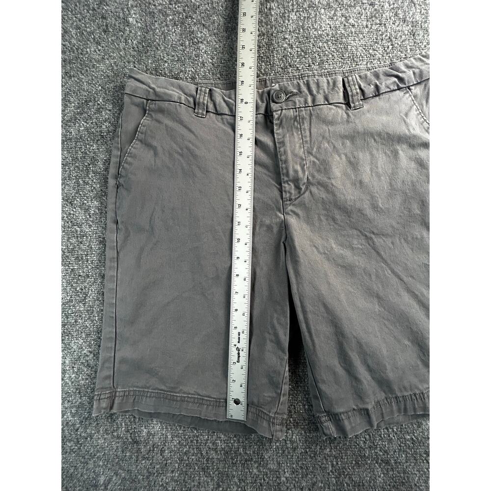 Magellan Outdoors Women's Gray Stretch Casual Chino Shorts Size 16 - Picture 9 of 10